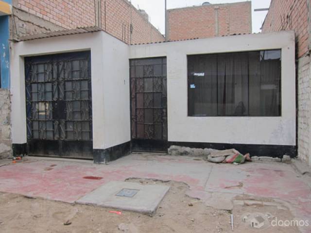 Venta de Casa - con espacio para tienda - MI PERU - VENTANILLA