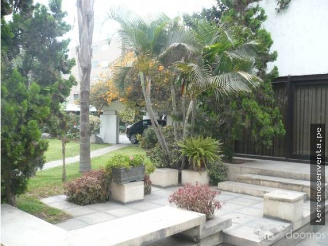 Residencia en venta como terreno en Surco, Lima - Perú
