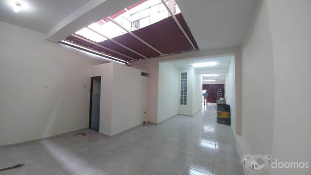 ALQUILO LOCAL COMERCIAL IMPECABLE 105 M2