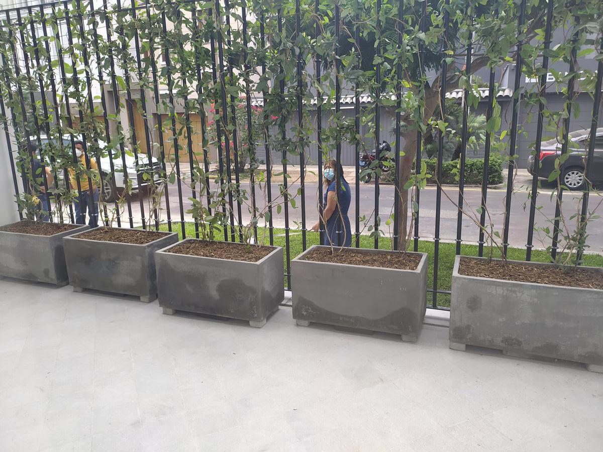 Departamento de estreno Mario Lara con jardín y terraza en Miraflores
